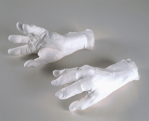 Plaster, two parts: 10 × 5 1/2 × 4 inches (25.4 × 14 × 10.2 cm) and 9 1/2 × 4 × 4 1/4 inches (24.1 × 10.2 × 10.8 cm), Private Collection, Courtesy Sperone Westwater, New York, photo: Courtesy the artist and Sperone Westwater, New York, © Bruce Nauman / 2018, ProLitteris, Zurich